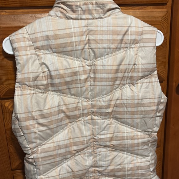COPY - Patagonia Vest - Picture 5 of 5